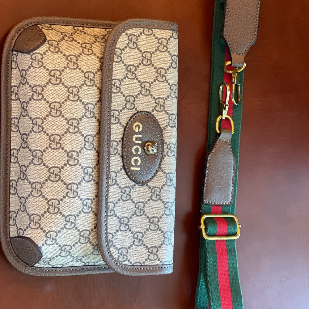 Neo Vintage GG Supreme belt bag